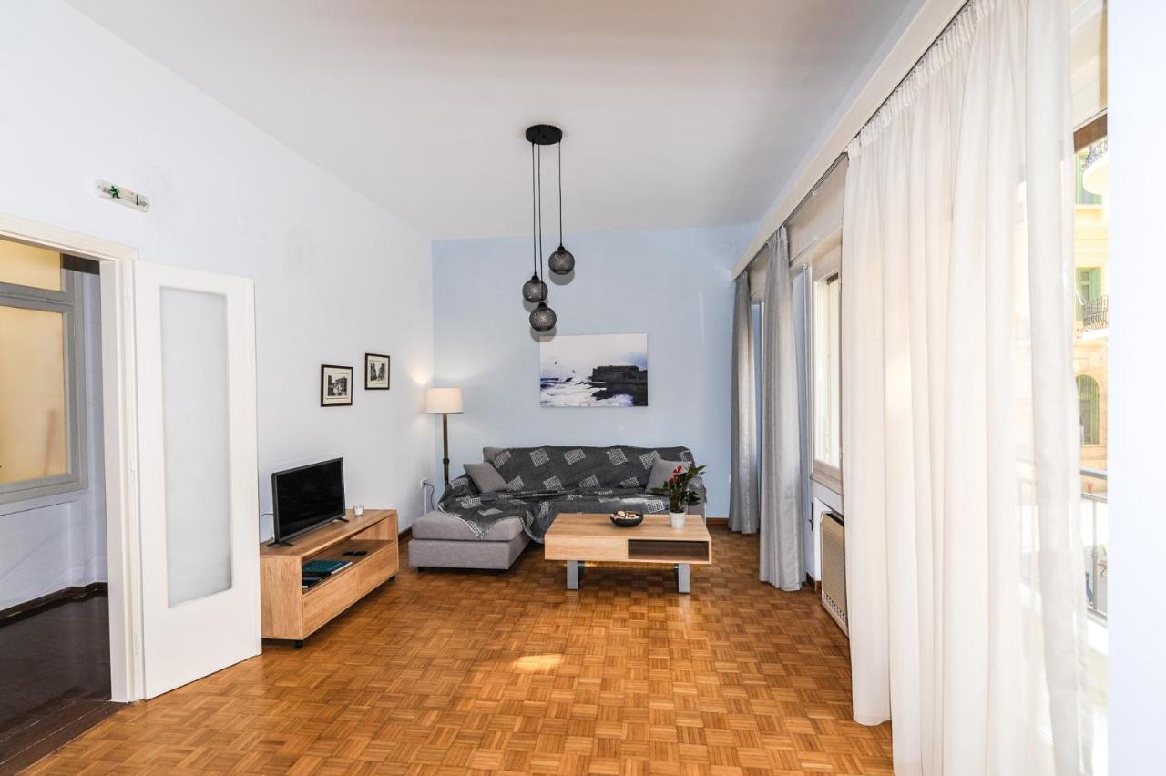 The Elegant. Spacious City Center Apartment. Iraklio Exterior foto